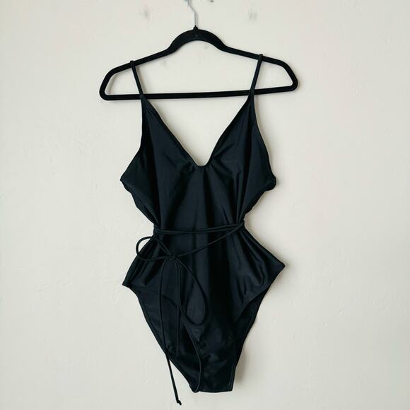 Code B Lanzarote One Piece Swim in black cinche wrack string soze 5 (fits sz. 14 - Picture 1 of 11